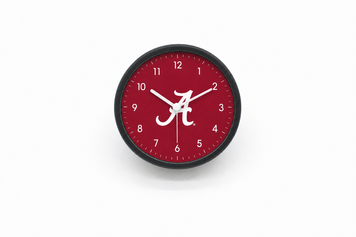 Alabama Crimson Tide bedside clock with red face