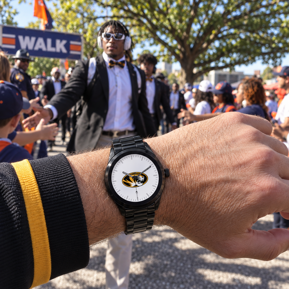 High fives over Providence Road - Missouri Tigers watch