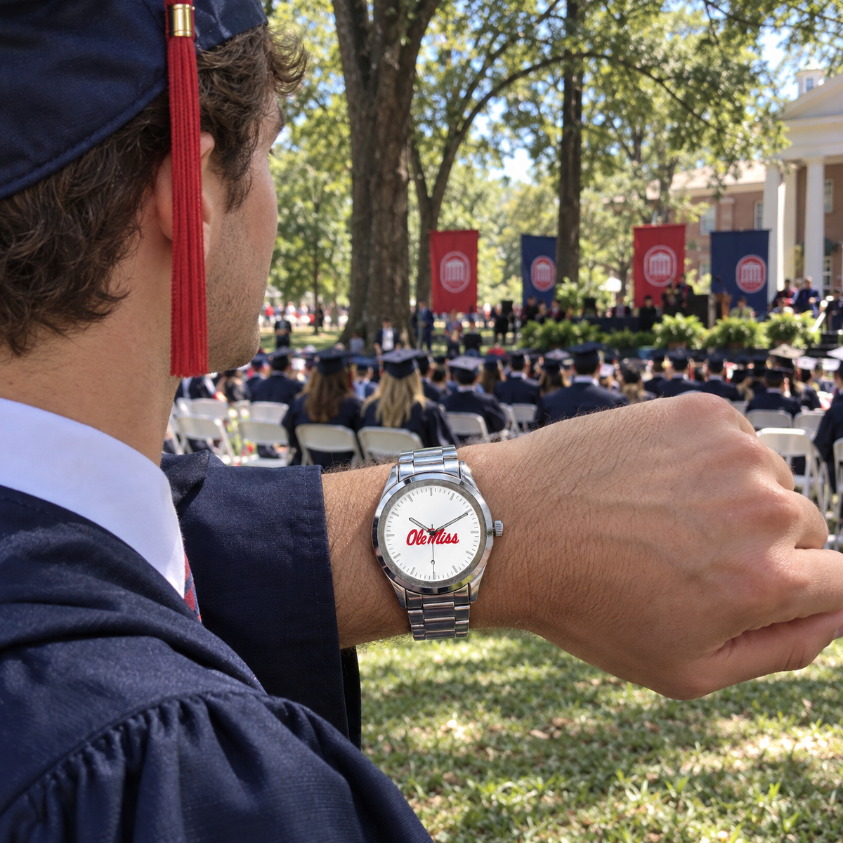 Convocation on the lawn - Ole Miss Rebels watch